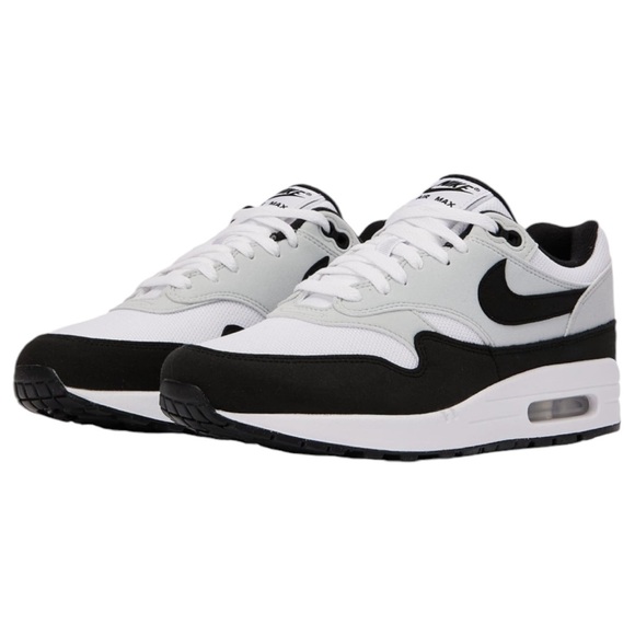 Nike Other - NEW! Nike Air Max 1 Sneakers Men’s Size 8